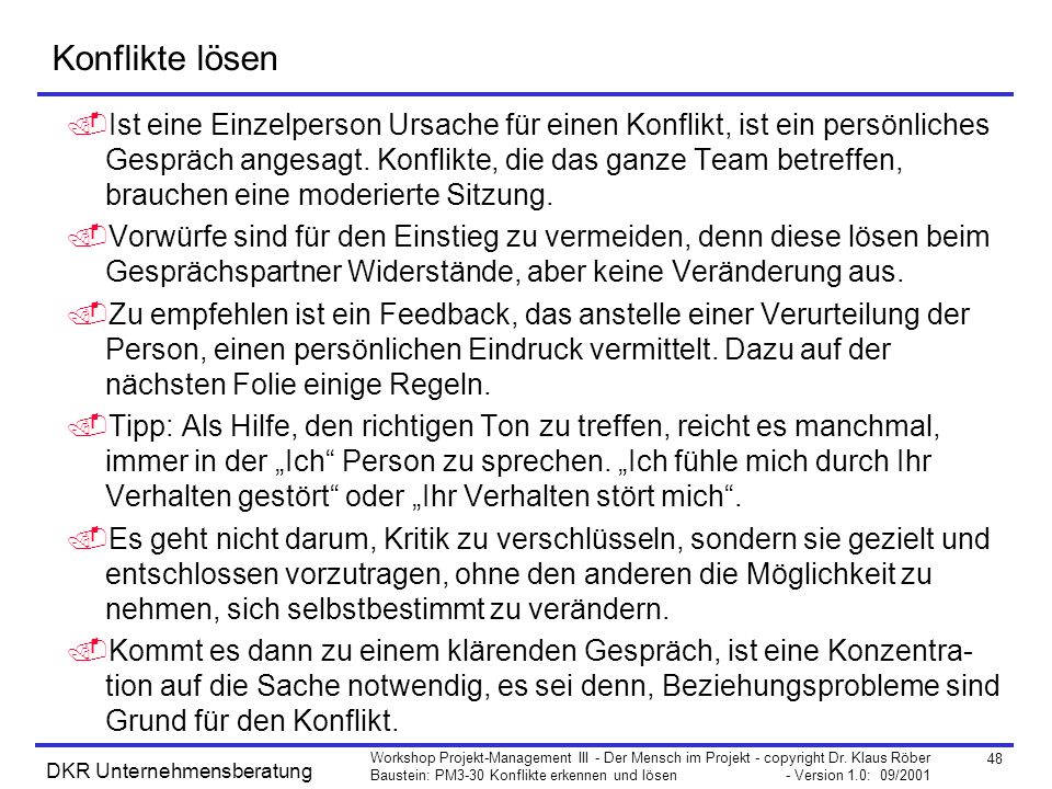 Die Creme otbeliwajuschtschi die schwarzen Perlen